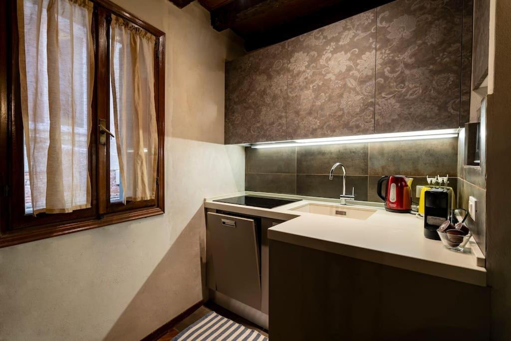 Ca Dei Zoti3 With Luggage Room Venice Luaran gambar