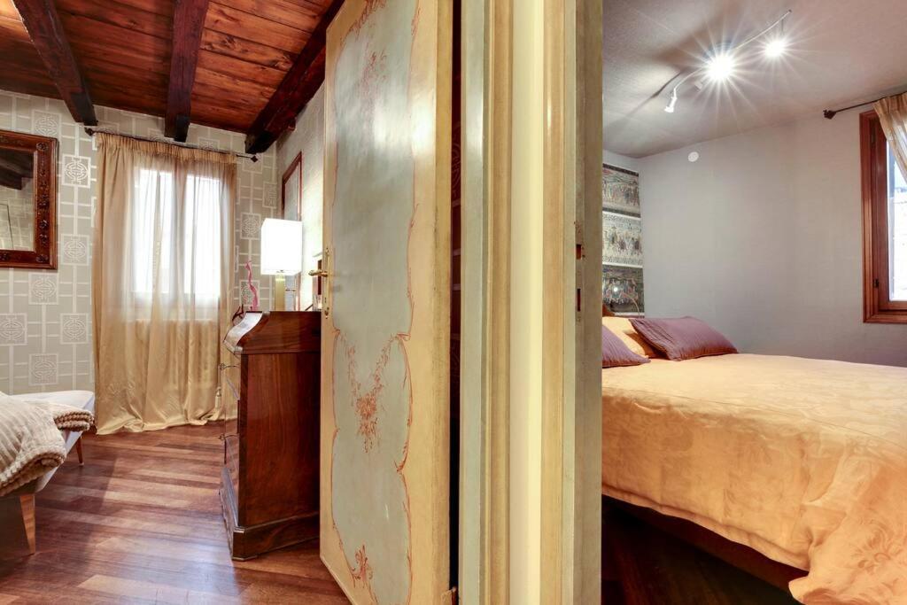 Ca Dei Zoti3 With Luggage Room Venice Luaran gambar
